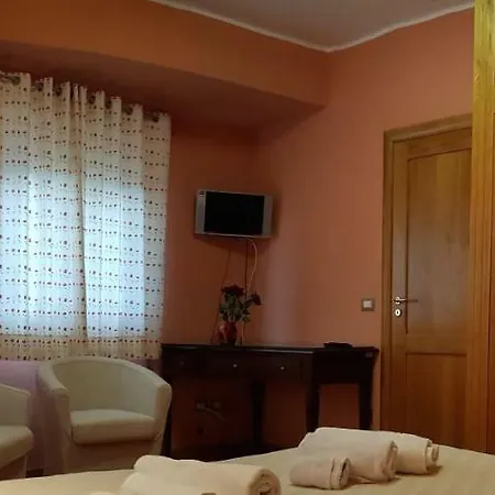 Casa Del Sole ベッド・アンド・ブレックファスト ソヴェラート・マリーナ